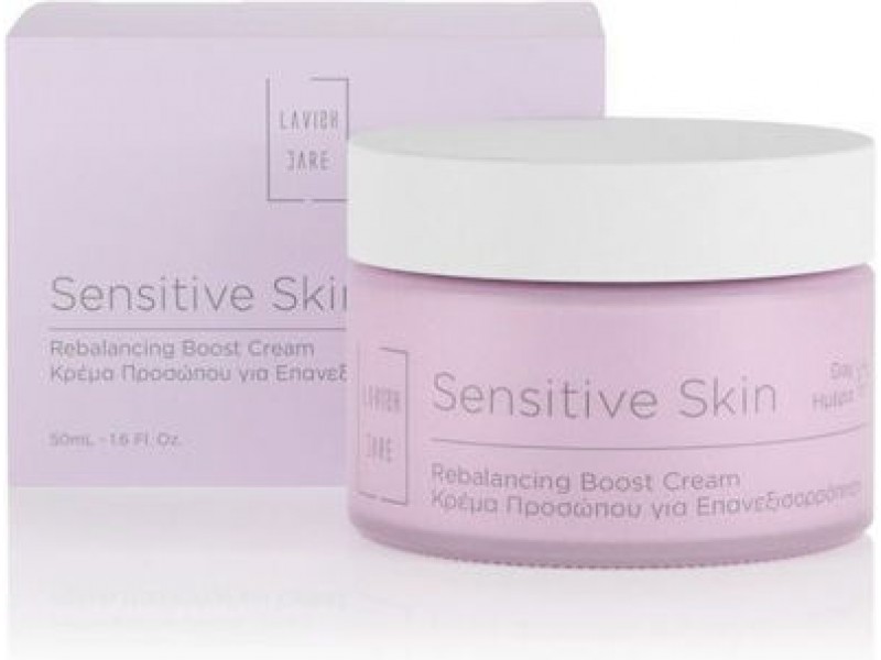 Lavish Care Sensitive Skin Ενυδατική Κρέμα Προσώπου Ημέρας για Ευαίσθητες Επιδερμίδες 50ml